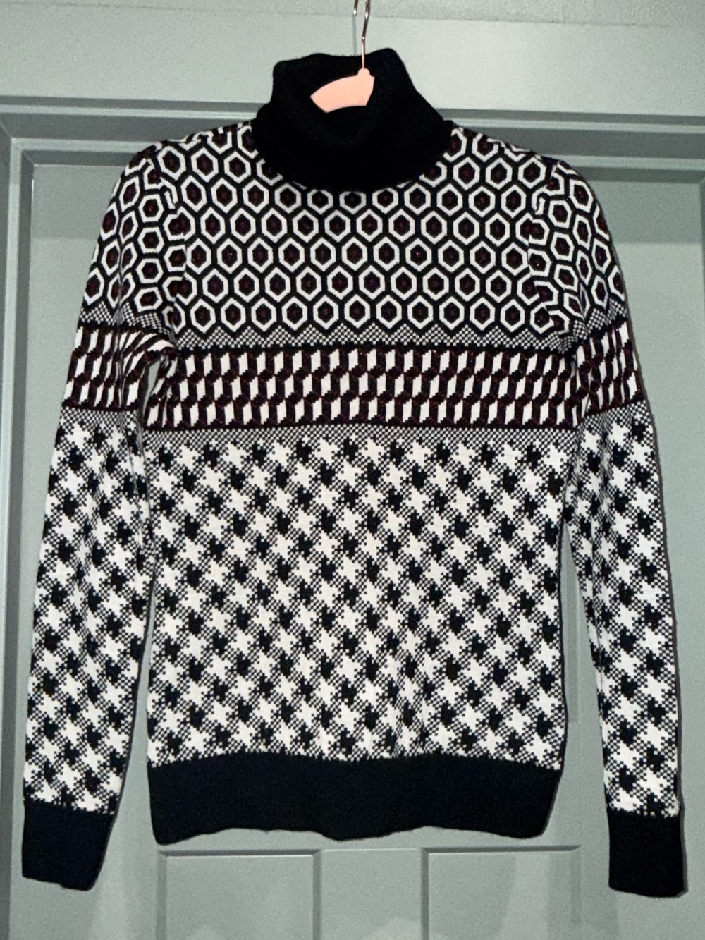 Brooks Brothers Merino Wool Fair Isle Turtleneck Sweater Black White Red S